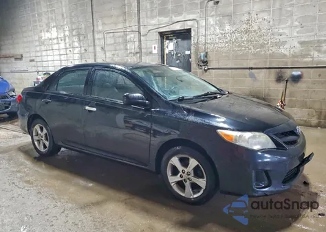 2011 Toyota Corolla Base z USA, uszkodzony, nr VIN JTDBU4EE4BJ088167